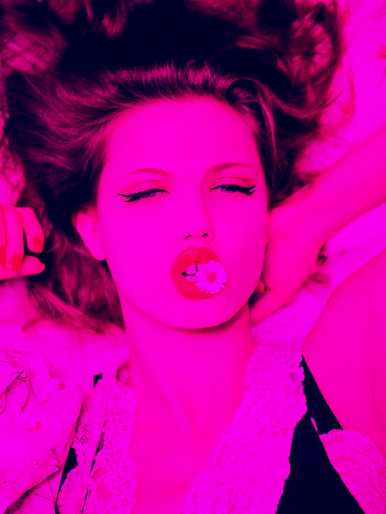  lindsey wixson by ellen von unwerth for vogue-russia from gloriouslyvapid.com 